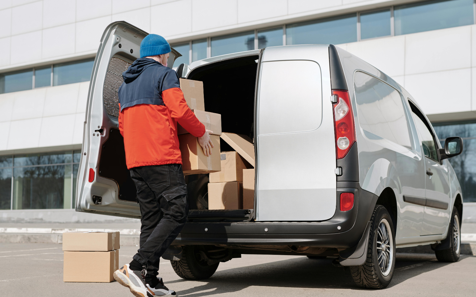 Courier is Leasing a van for his business